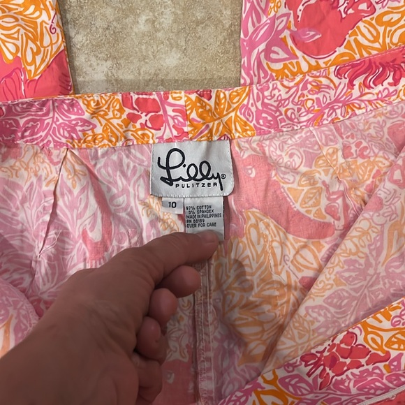 L⭐️Bogo ⭐️ Lilly Pulitzer Sz 10 vintage retro elephant lion capris - Picture 8 of 12